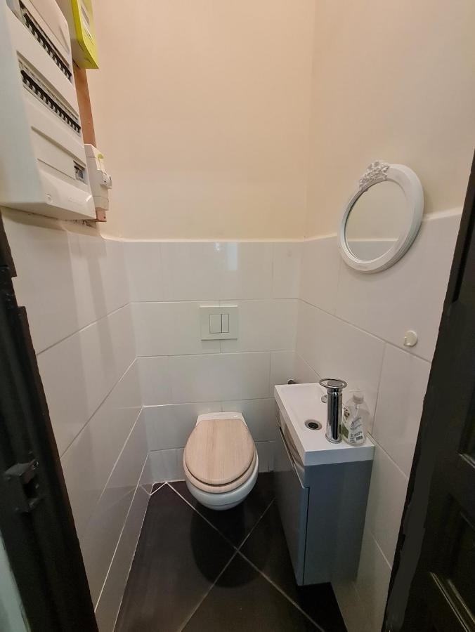 אביניון Appartement Intra Muros 8 Personnes Climatise Wifi Stationnement Facile מראה חיצוני תמונה
