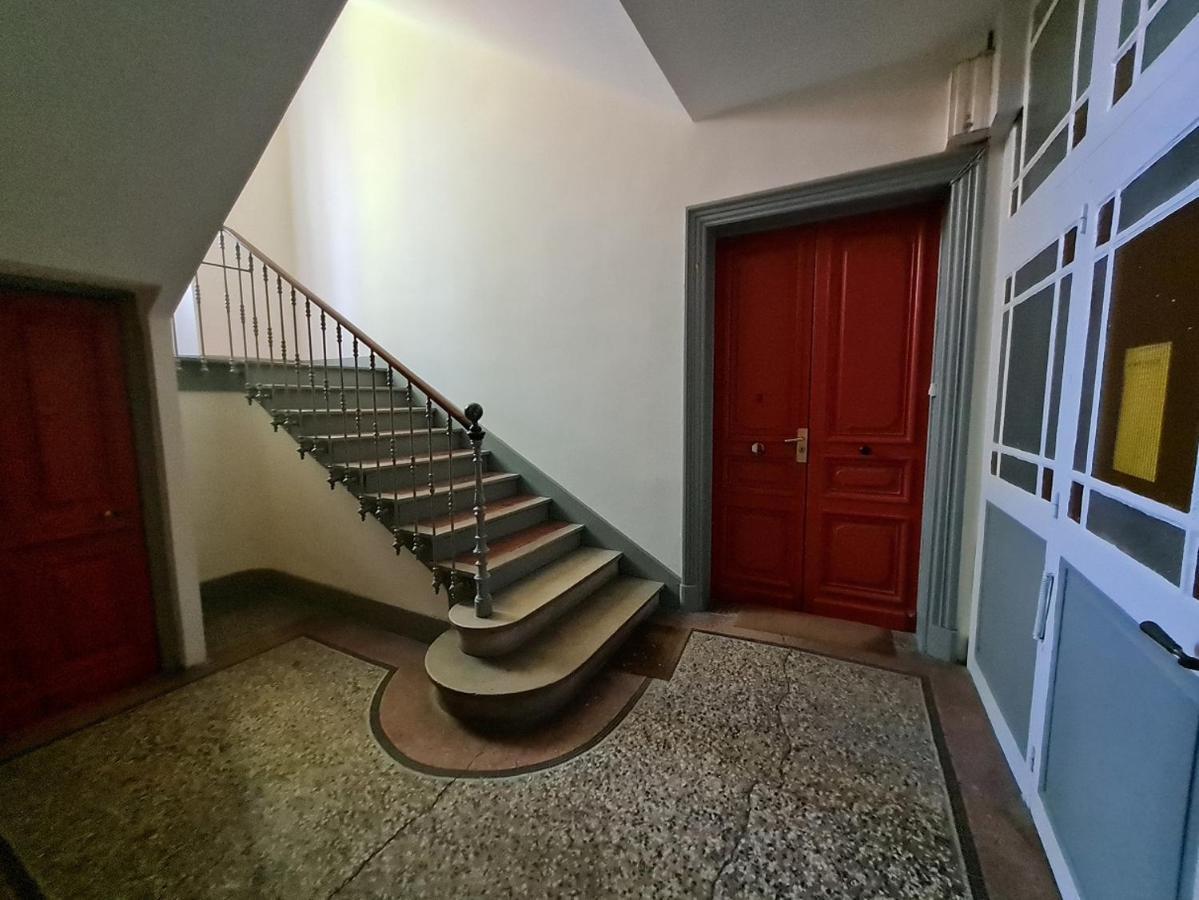 אביניון Appartement Intra Muros 8 Personnes Climatise Wifi Stationnement Facile מראה חיצוני תמונה