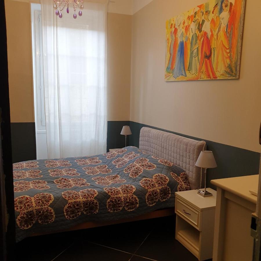 אביניון Appartement Intra Muros 8 Personnes Climatise Wifi Stationnement Facile מראה חיצוני תמונה