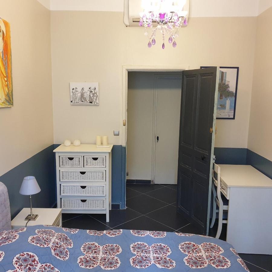 אביניון Appartement Intra Muros 8 Personnes Climatise Wifi Stationnement Facile מראה חיצוני תמונה